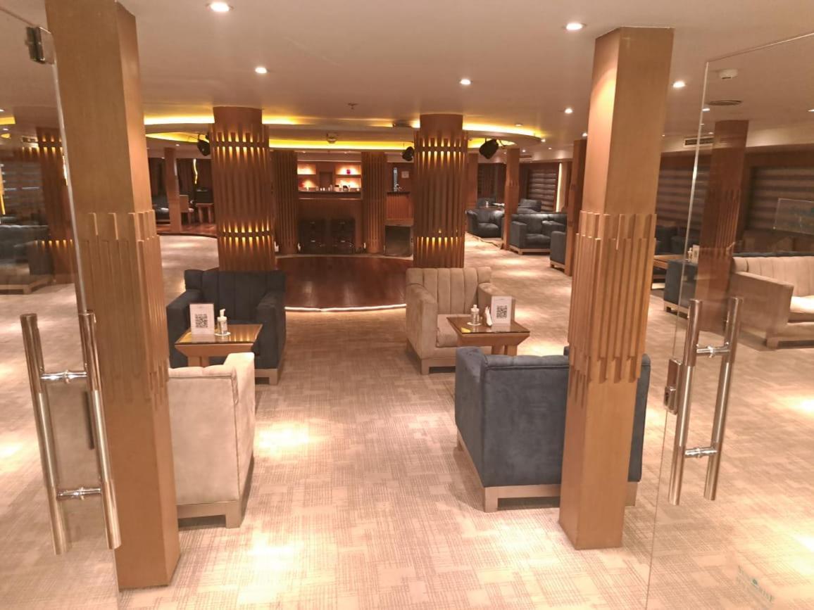 Five Star Nile Cruise From Aswan To Luxor Hotel Ngoại thất bức ảnh